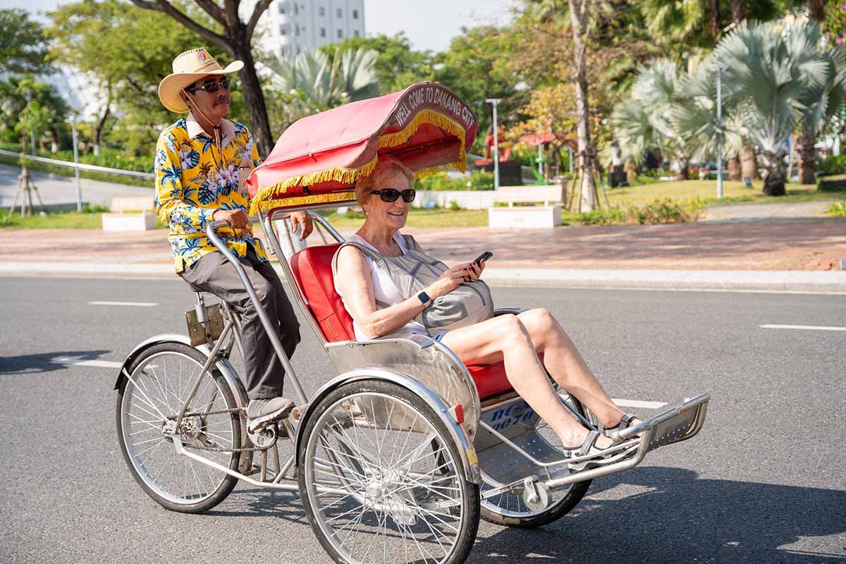 Cyclo In Vietnam